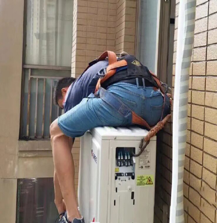 禅城空调移机